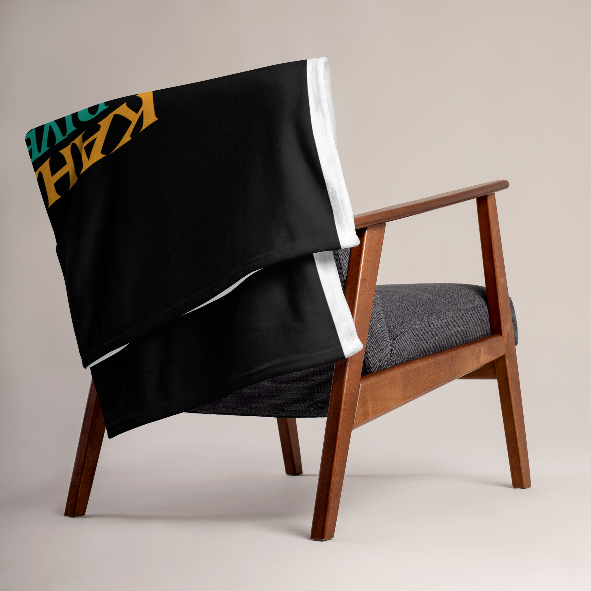 Kahale's Heritage Throw Blanket - Image 6
